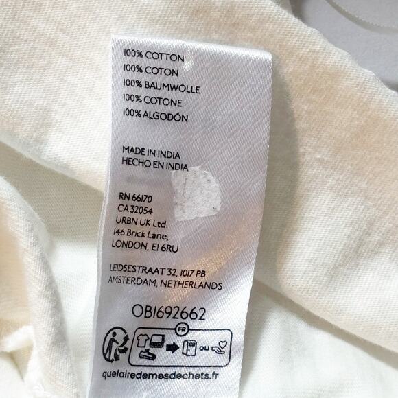 Anthropologie Pilcro White One Shoulder Short Sleeve Tee - size Medium - Picture 6 of 6